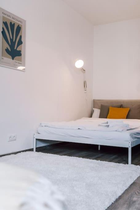 Mitten Im Zentrum Mit 24H Check-In 킬 외부 사진